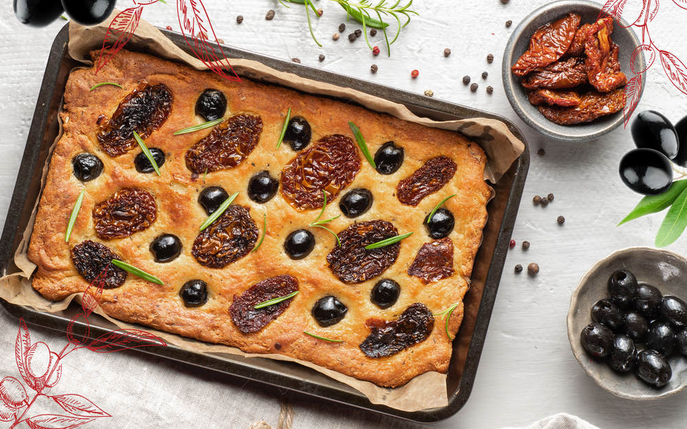 Focaccia with sun-dried tomatoes and black olives