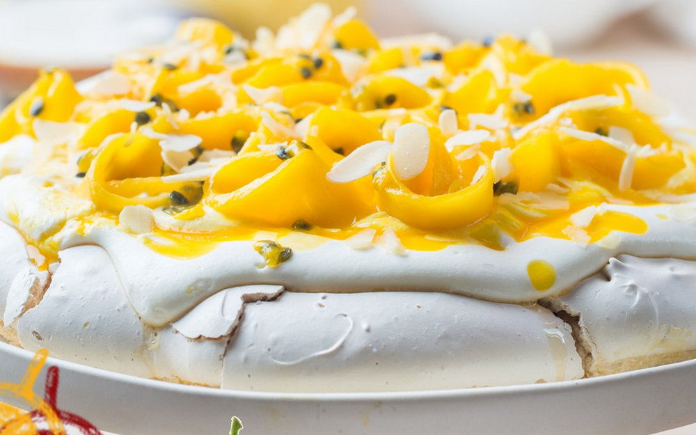 Pavlova with passion fruit